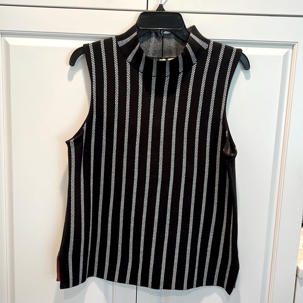 Black with white stripes moth by anthropology sleeveless top exce…